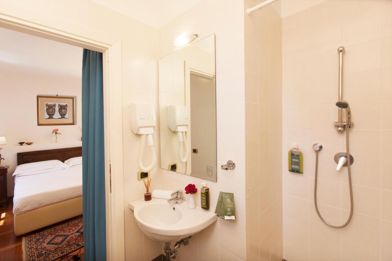 Hotel Scilla Sovana Luaran gambar