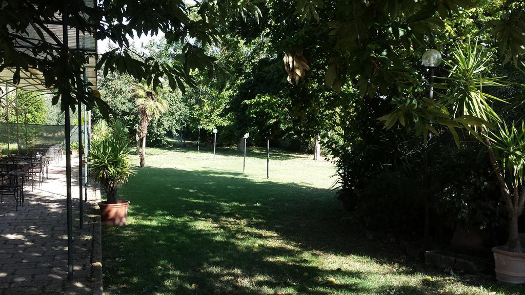 Hotel Scilla Sovana Luaran gambar
