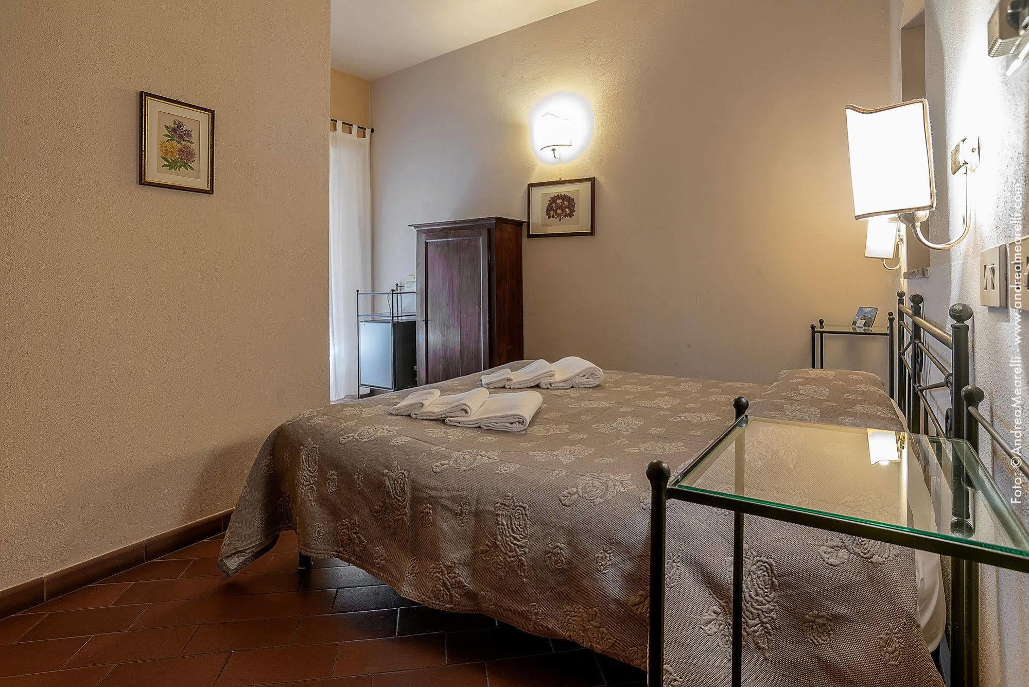 Hotel Scilla Sovana Luaran gambar