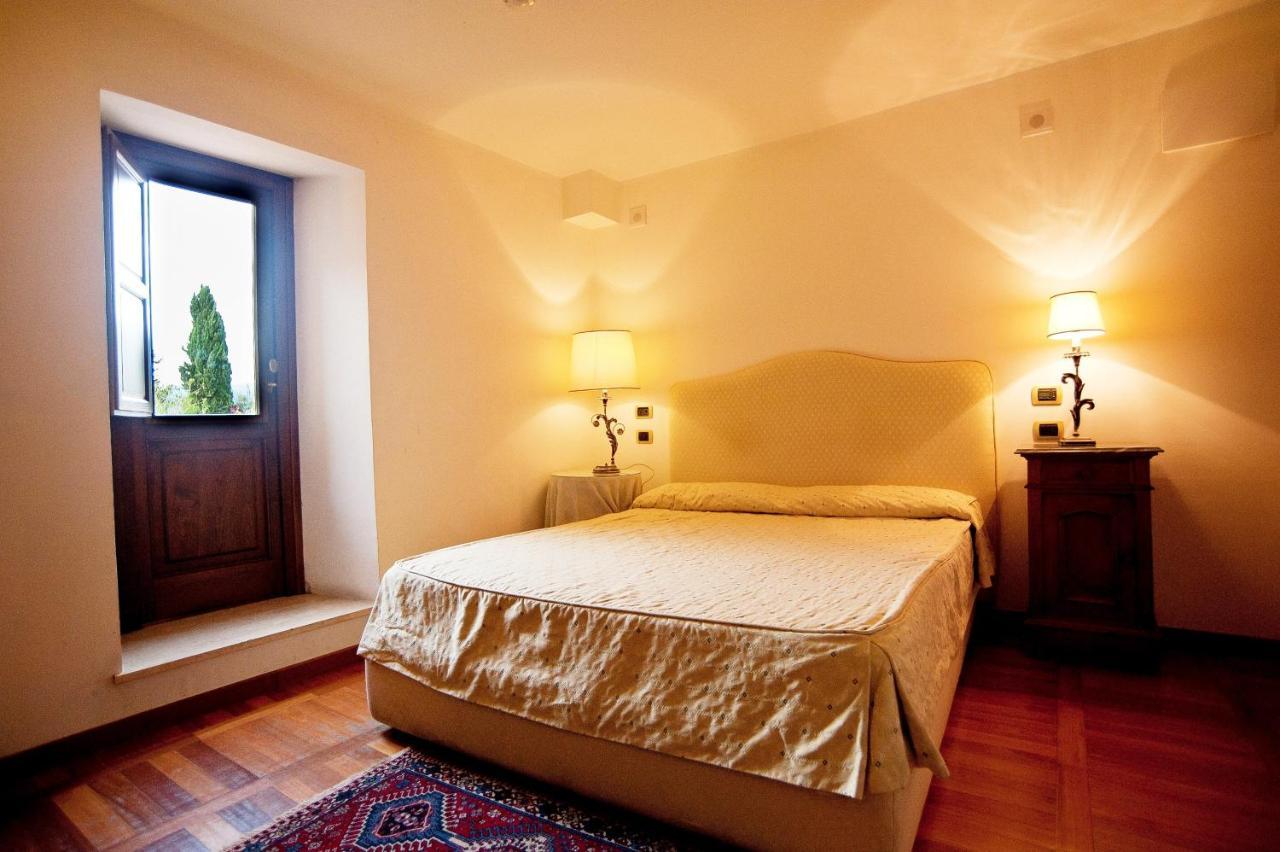 Hotel Scilla Sovana Luaran gambar