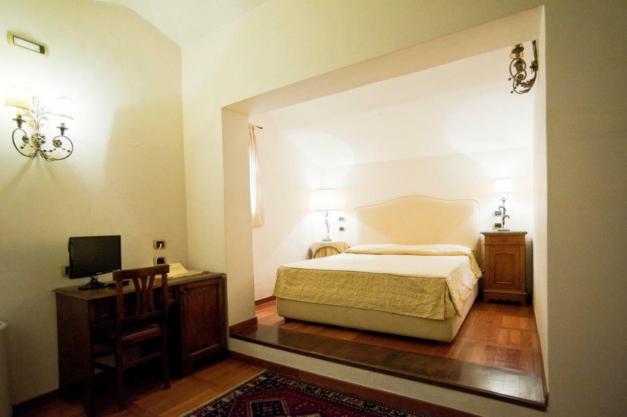Hotel Scilla Sovana Luaran gambar
